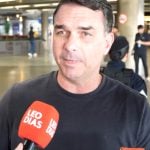 Flávio Bolsonaro comenta pedido de impeachment contra Moraes: “Está bem feito”