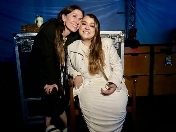 Flora Gil, madrasta de Preta Gil, expressa gratidão pelas mensagens de apoio