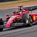 Fórmula 1: Ferrari atende pedido de Lewis Hamilton, mas cobra entrega em pista
