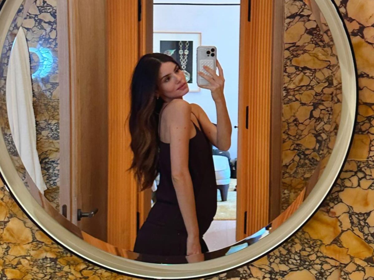 Reprodução / Instagram: @camilaqueiroz