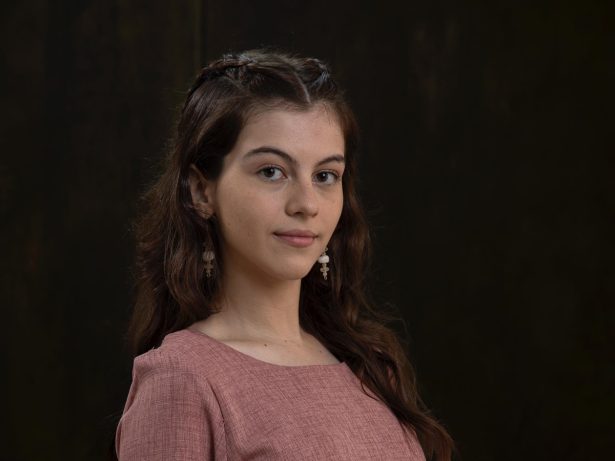 Giovanna Veiga é uma das novas apostas da Record