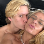 Adriane Galisteu mata a saudade do filho após mudança dele para a Suíça: “Amando tanto”
