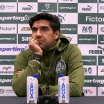 Abel Ferreira faz críticas ao VAR em derrota do Palmeiras para o Corinthians