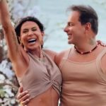 Gretchen renova votos de casamento na praia e rouba a cena com Esdras