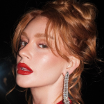 “Atriz do Ano”, Marina Ruy Barbosa celebra prêmio: “Reconhecimento pelo que mais amo fazer”