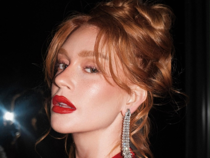 Marina Ruy Barbosa vence prêmio de Atriz do Ano e celebra carreira