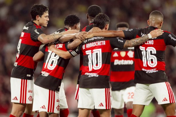 Vitória tensa: Flamengo deixa gramado sob vaias mesmo após 3 a 0 na semi do Cariocão