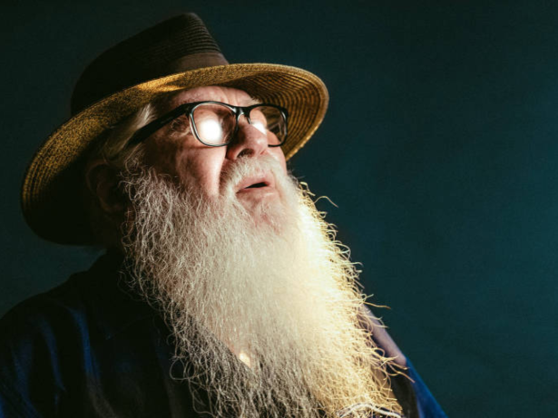 O homem que fez do mundo um instrumento: entenda a genialidade de Hermeto Pascoal