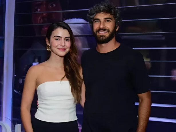 Hugo Moura, ex de Deborah Secco, atualiza status com namorada: “Praticamente casado”