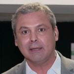 Líder do PT critica vitimização de aliados e diz que bolsonarismo cometeu “traição nacional”