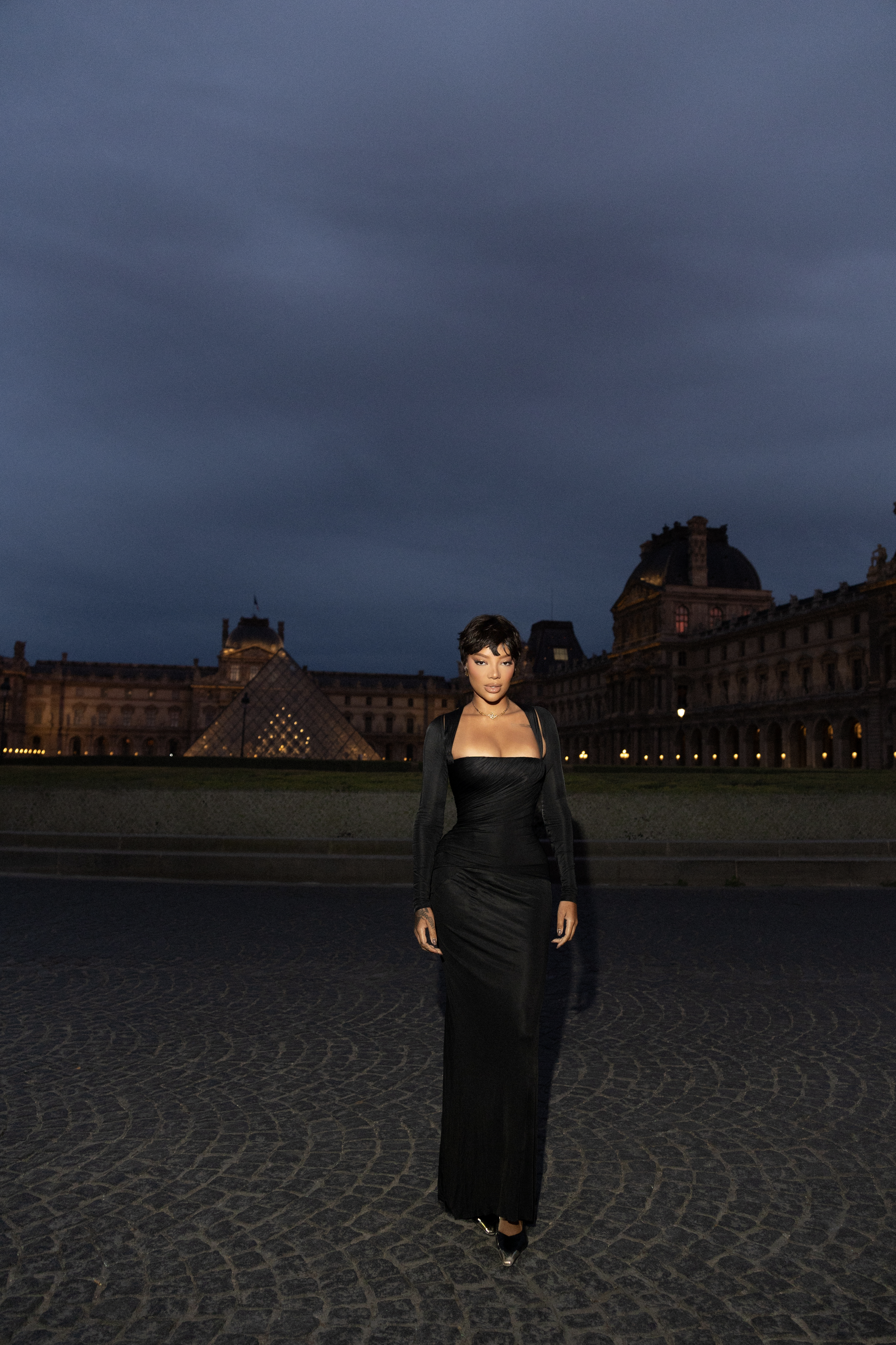 Ludmilla participa de prestigiado baile de moda em Paris / Foto: Divulgação Ludmilla participa de prestigiado baile de moda em Paris / Foto: Divulgação