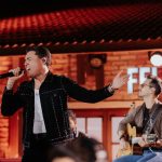 Felipe Araújo abre os caminhos do novo DVD “De Ponta a Ponta em Barretos” com a música “Desgramou”