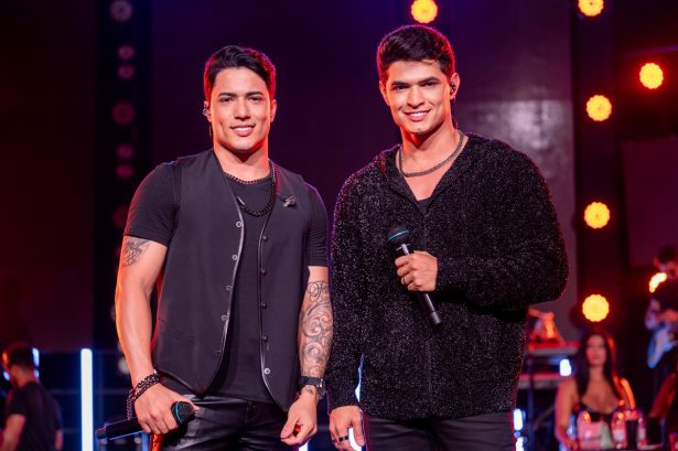 Jonatha e Cristiano lançam o EP “Do Nosso Jeito”, projeto gravado em Goiânia