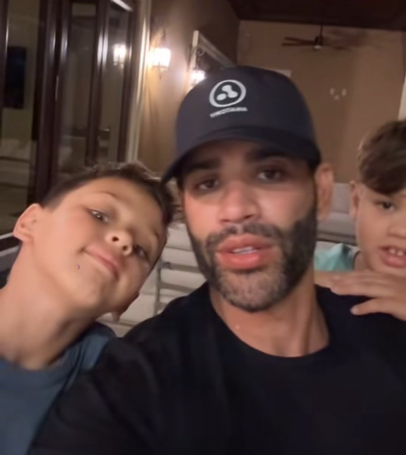 Gusttavo Lima e os filhos