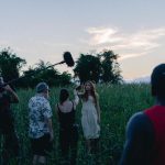 Gravando! Grazi Massafera aparece em bastidores de filme inspirado em ativista brasileira
