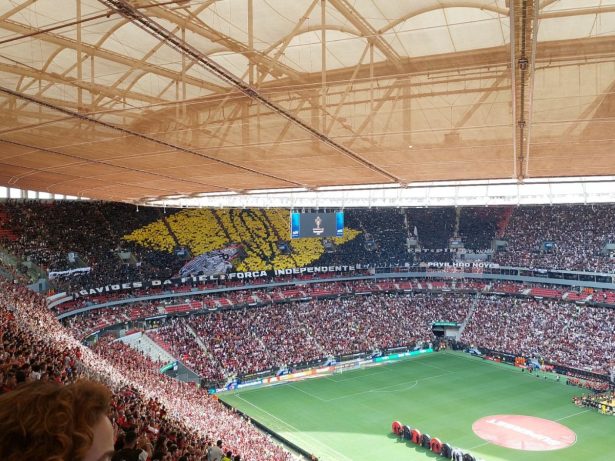 Corinthians consegue desconto em dívida com a União de R$ 1,2 bilhão e pagará só metade