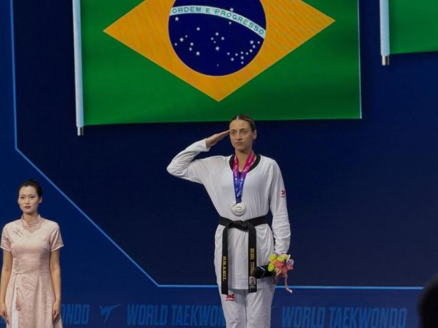 Milena Titoneli fatura prata no Mundial e consolida retorno ao topo do taekwondo
