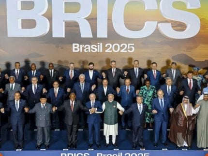 Foto reúne Lula e líderes do Brics no encerramento da cúpula no Rio