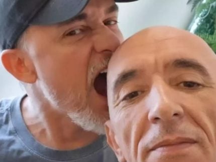 Irmãos Cravinhos surgem lado a lado e falam sobre passado: “Vencemos muitos demônios”