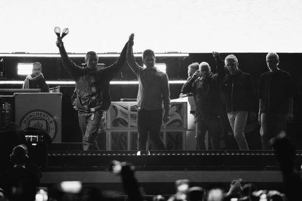 Homem morre ao cair de arquibancada durante show do Oasis em Londres