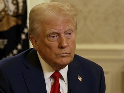 Suprema Corte permite que Trump tire cidadania de filhos de estrangeiros nascidos nos EUA