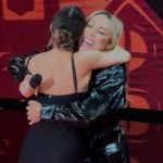 Taty Girl faz surpresa para Renata Saldanha no Domingão com o Huck