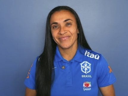 Marta revela desejo de ser mãe e não descarta Copa do Mundo de 2027