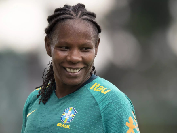 Ícone do futebol feminino brasileiro, Formiga assume cargo no Ministério do Esporte