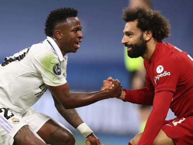 Futebol saudita observa cenário europeu e planeja investidas por Vini Jr. e Salah