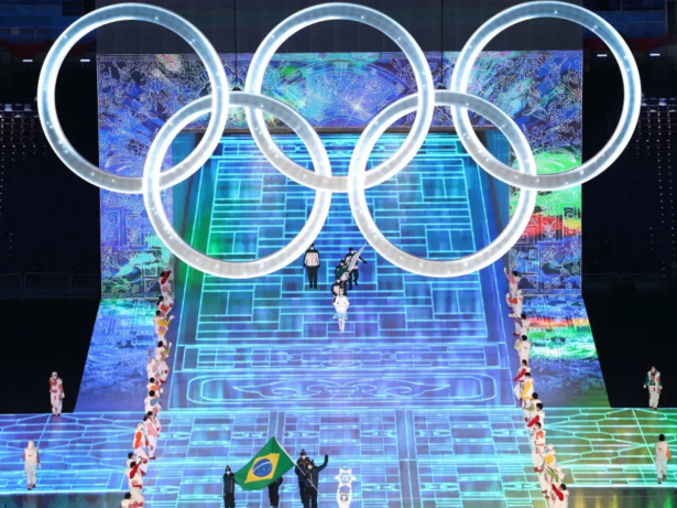 Prefeito de Milão chama ICE de “milícia que mata” após anúncio de envio aos Jogos de Inverno
