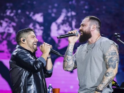 Jorge e Mateus lançam turnê de 20 anos e anunciam pausa nos shows por tempo indeterminado