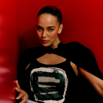 Jorja Smith confirma show solo em São Paulo com turnê “Falling or Flying”