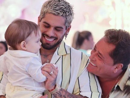 Mini Leonardo? Poliana aponta semelhança entre cantor e o filho de Zé Felipe e Virginia