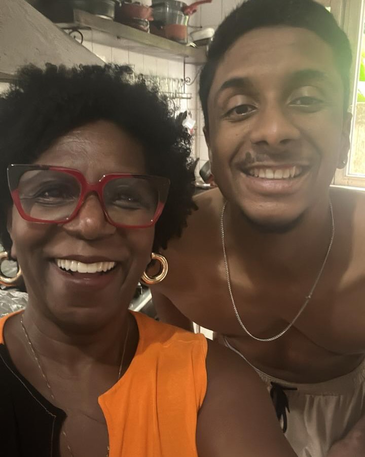 Ju Colombro e filho Lucas