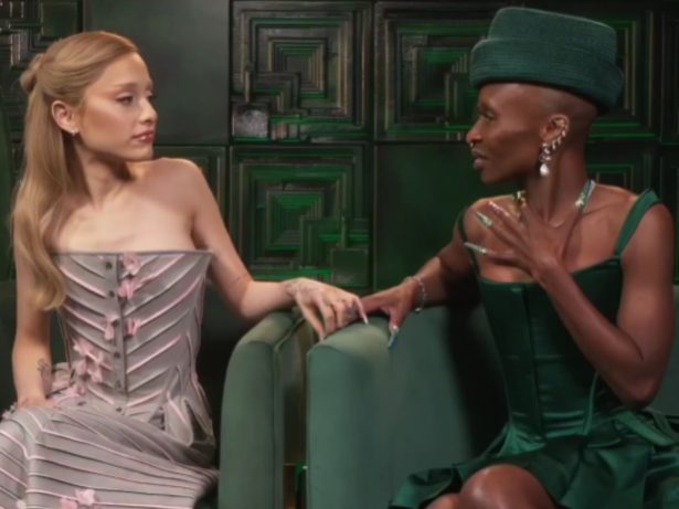 Ariana Grande explica “excesso de toque” com Cynthia Erivo durante divulgações de “Wicked”