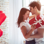 Investir em momentos especiais e outras dicas: o que presentear no Dia dos Namorados