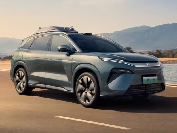 BYD investe R$ 5,5 bilhões para dobrar produção no Brasil e acelerar expansão