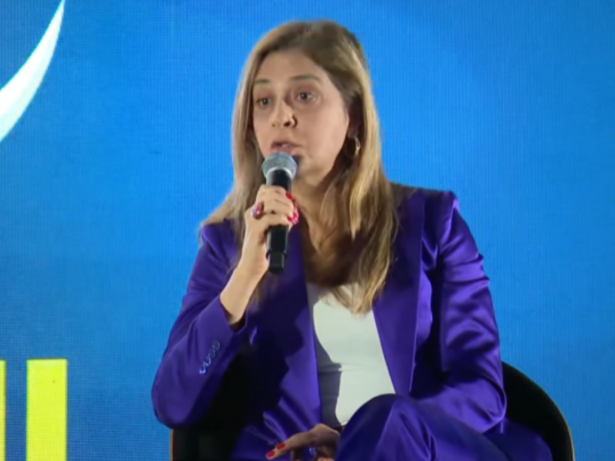 “Estou calma, mas estou brava”, diz Leila Pereira sobre momento do Palmeiras