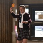 Prepare-se para uma overdose de risadas com Liam Neeson em “Corra Que A Polícia Vem Aí!”