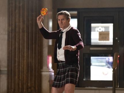Prepare-se para uma overdose de risadas com Liam Neeson em “Corra Que A Polícia Vem Aí!”