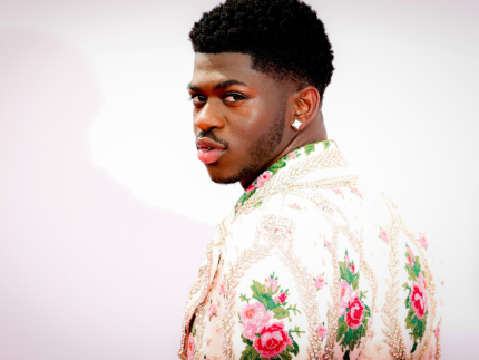 Lil Nas X seguirá detido até segunda após confusão em Los Angeles, diz site