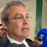 PT entra com ação no STF contra família Bolsonaro por lavagem de dinheiro