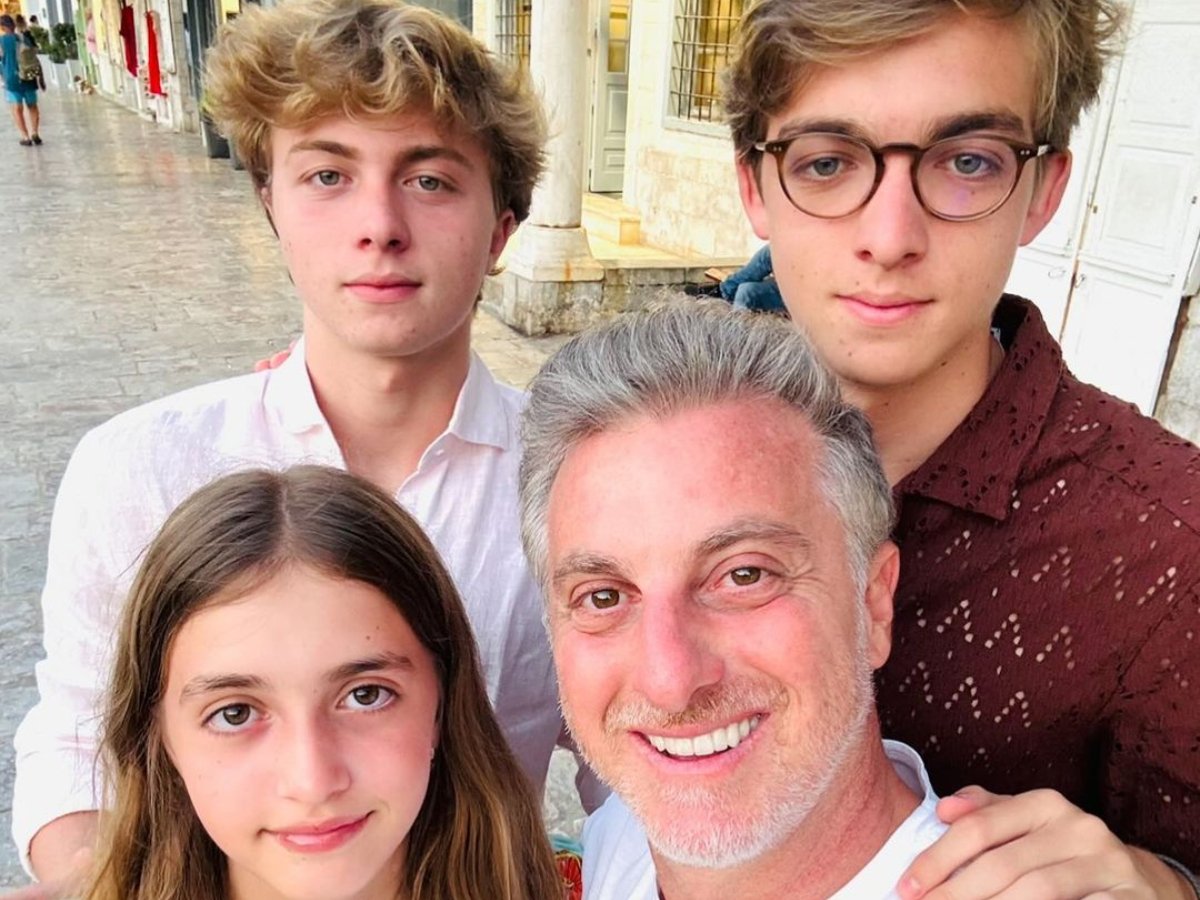 Luciano Huck e filhos (Foto: Reprodução/Instagram)