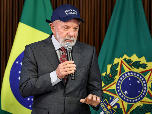 Lula critica Trump e defende soberania do Brasil em 2ª reunião ministerial do ano