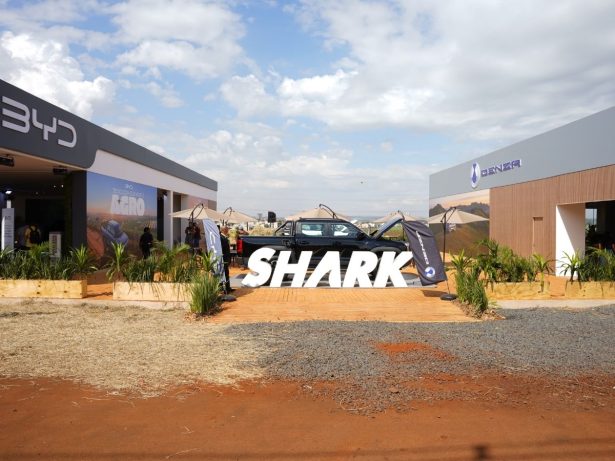 BYD leva inovação ao agro e apresenta estande inédito da Denza na Agrishow