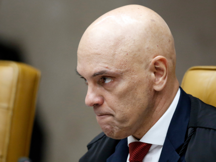 Moraes nega ouvir filhos de Bolsonaro como testemunhas em ação sobre golpe