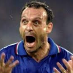 Morre o artilheiro da Copa do Mundo de 1990, Totò Schillaci