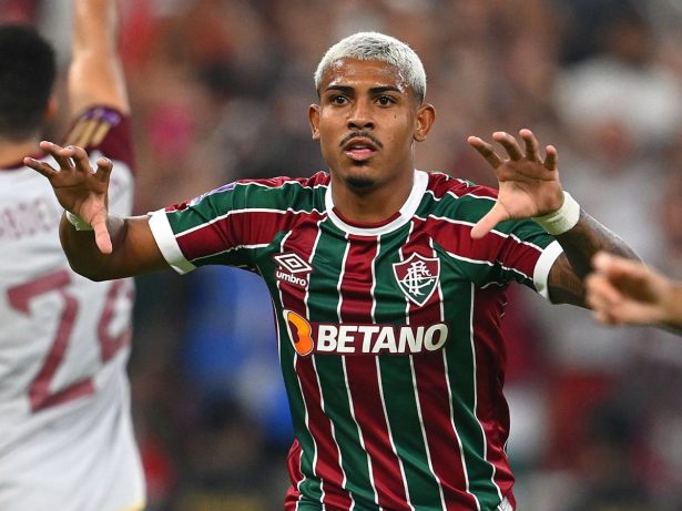 Fluminense encaminha saída de John Kennedy para o futebol ucraniano