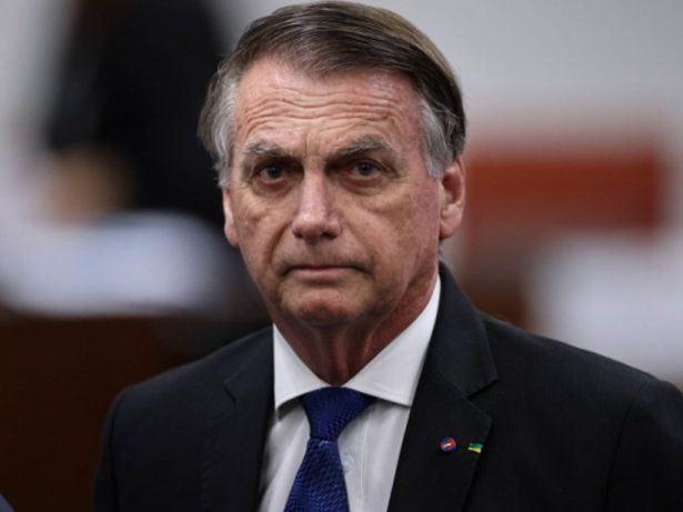 Defesa de Bolsonaro nega tentativa de impedir posse de Lula: “Sempre defendeu a democracia”
