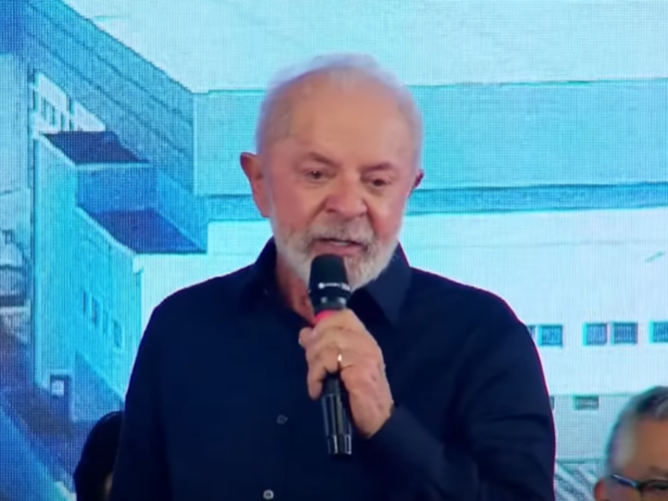 “Não vamos chorar se EUA não quiser comprar”, diz Lula sobre exportações